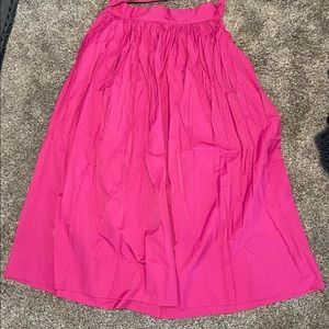 Pink maxi dress great for special occasions/events.